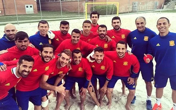 Els torrencs Llorenç Gómez, Eduard Suárez i Adrián Frutos concentrats al CAR amb la Selecció Espanyola de Futbol Platja