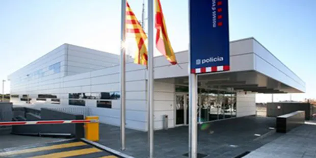 Efectius policials busquen l’autor d’un tiroteig al polígon Industrial