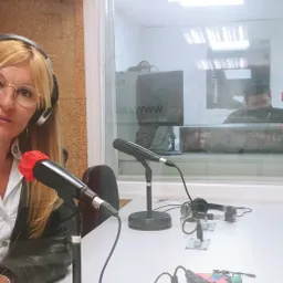#245 - L'alcaldessa ens presenta el Dia de la Terra - episode art