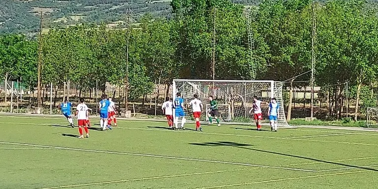 La Seu FC s'acomiada de l'afició perdent amb el Torrefarrera (0-1) i l'Oliana acaba la temporada amb victòria sobre el Butsènit (4-2)