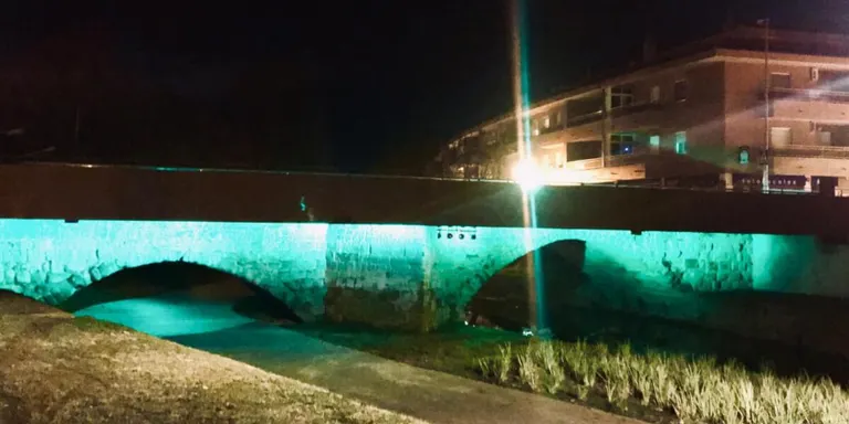 Agramunt s'uneix a la lluita contra el càncer il·luminant diferents llocs emblemàtics