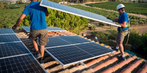 Taller d'autoconsum solar per a empreses al Centre Innova