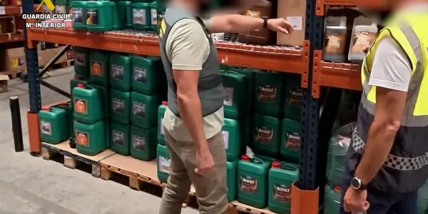 Una inspecció en grow shops de Tarragona se salda amb 26 denúncies