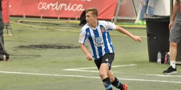 El futbolista Diego Mariscal compleix el somni de jugar el torneig de les joves promeses de LaLiga