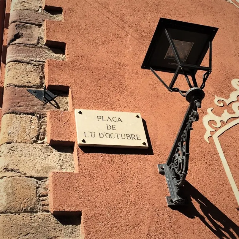 Plaça de l’U d’Octubre a Valls