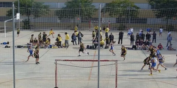 El Cadet Masculí del CB Altafulla es queda sense jugar per un retard al partit de futbol sala d’abans