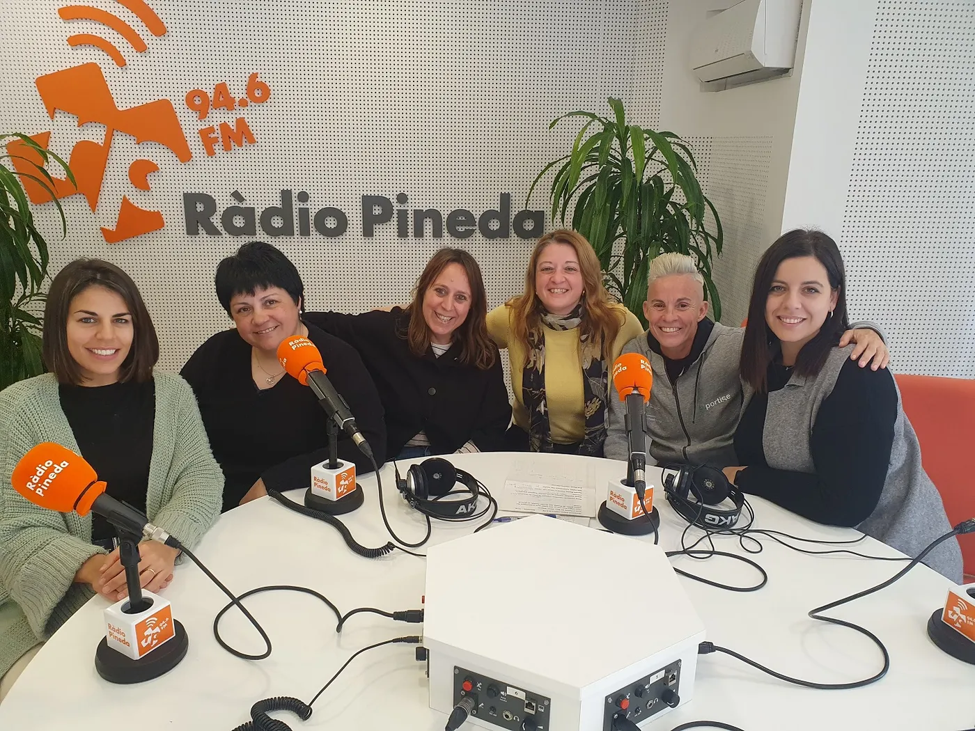 8-M: Pineda Es Mou debat sobre la dona i l'esport, amb Can Xaubet