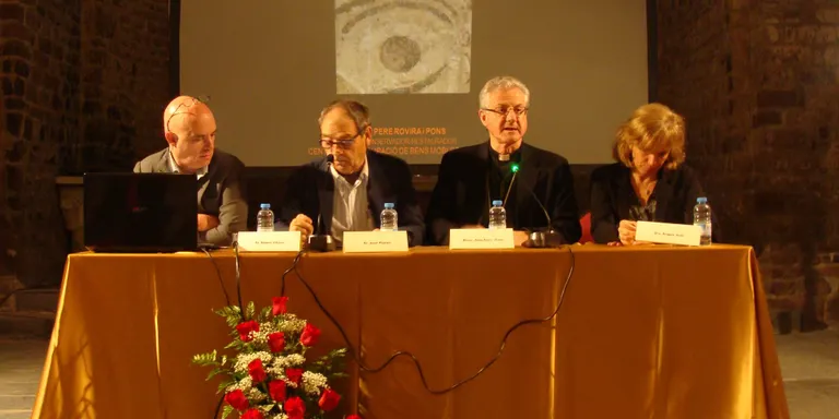 Presentat 'Tresor retrobat', el llibre sobre la restauració de Sant Vicenç d'Estamariu