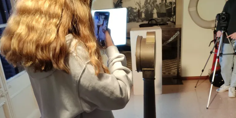 Un grup d’alumnes de primer del Vilatzara digitalitzen en 3D fonts històriques del Museu de la Marina