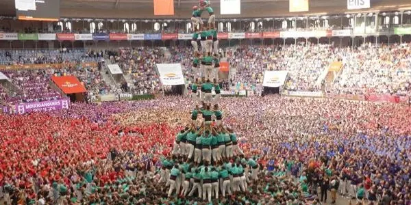 Proposta per reformular el Concurs de Castells: equiparar-los en dificultat, premiar els descarregats i reduir la durada del certamen