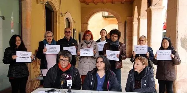 L’equip docent de l’Escola d’Adults, a l’espera de conèixer les intencions de l’Ajuntament d’Altafulla davant la resolució favorable de la Inspecció de Treball