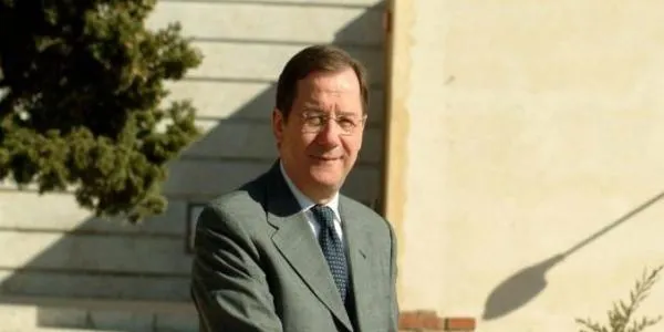 Mor als 75 anys l'advocat i polític tarragoní Albert Vallvé