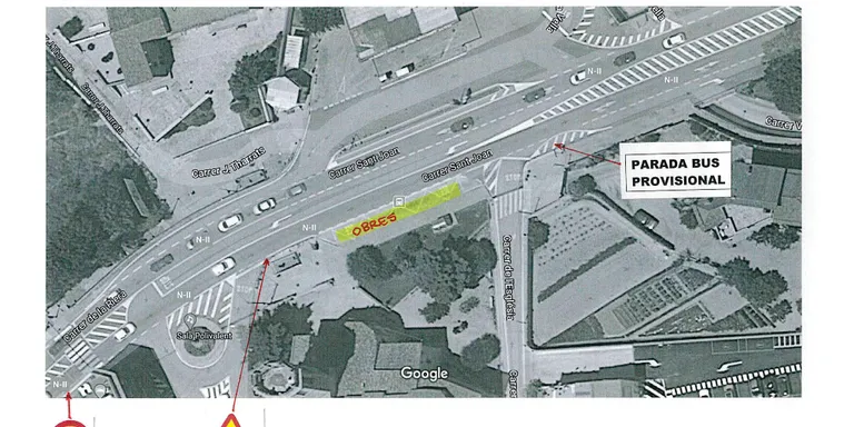 Es faran obres de reparació de la parada de bus de davant l'Església de Santa Maria