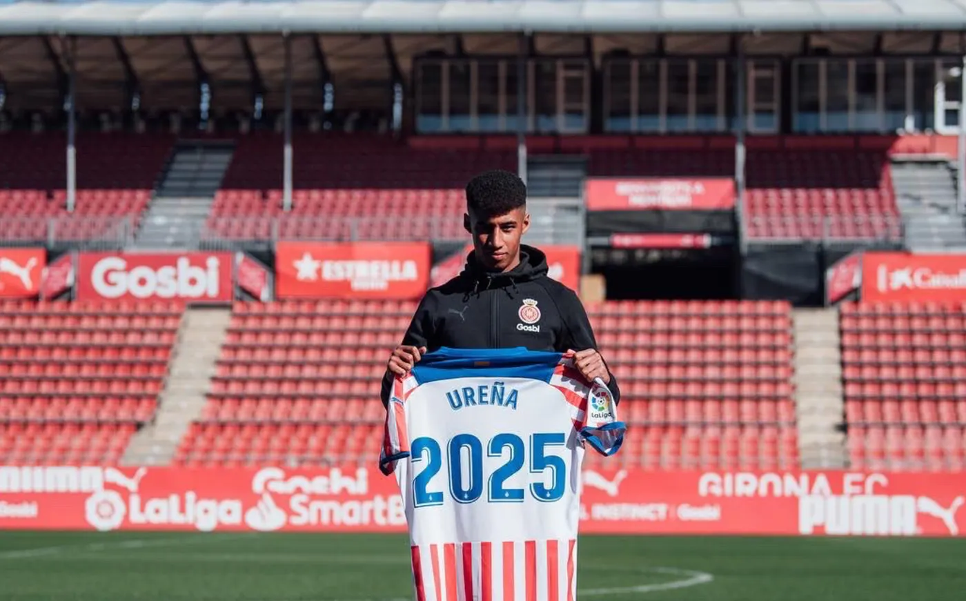 Oscar Ureña renova fins al 2025