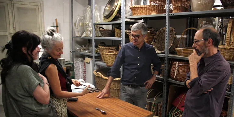 L'espai d'art L'Aparador vol celebrar el 10è aniversari amb el màxim d'obres exposades