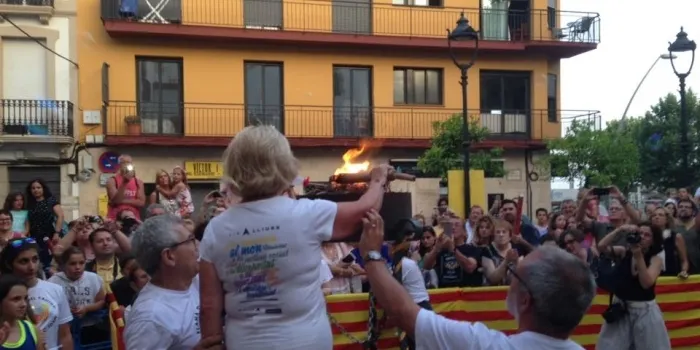 Més de 100 arenyencs pujaran a Coll d'Ares per recollir la Flama del Canigó