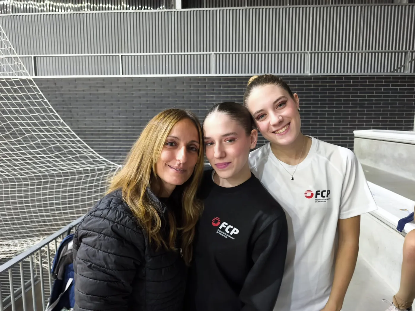 Núria Navarro, del Solsona Patí Club, puja al tercer lloc del podi al Trofeu Nacional de patinatge de Castella i Lleó