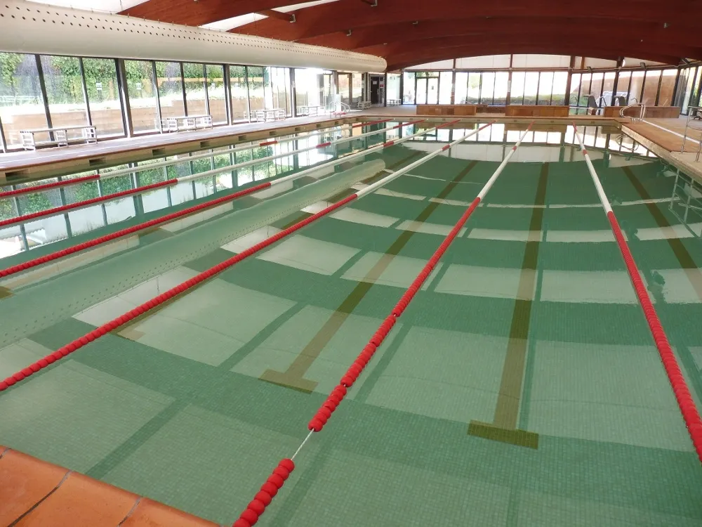 Piscina completament arreglada. Foto: Club Natació Rubí