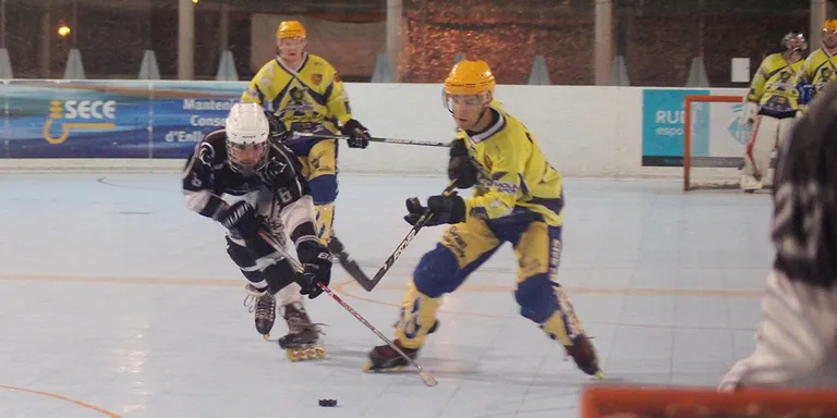 El Cent Patins rep el Jujol en diumenge tarda