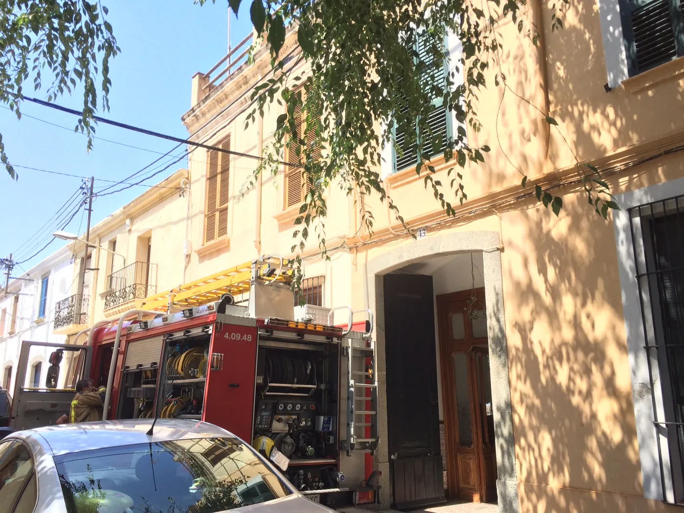 Incendi en un habitatge al carrer Sant Ramon