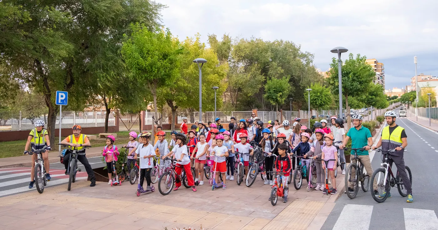 Constantí celebra el Dia Mundial Sense Cotxes amb la col·laboració de les escoles i la Policia Local