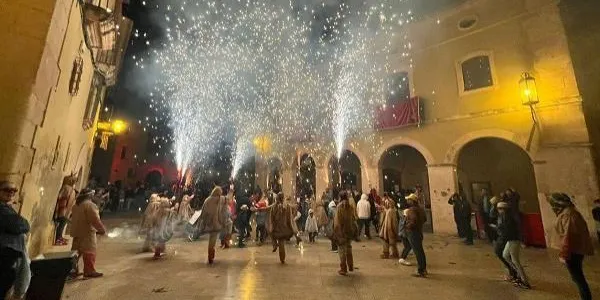 Els Diables Petits reivindiquen poder tirar una pirotècnia més potent en els correfocs i tenir espais d’oci a la vila pels joves