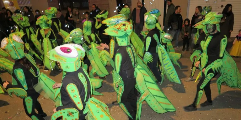 A-Mantis Alocoses’ guanya el concurs de comparses del Carnaval