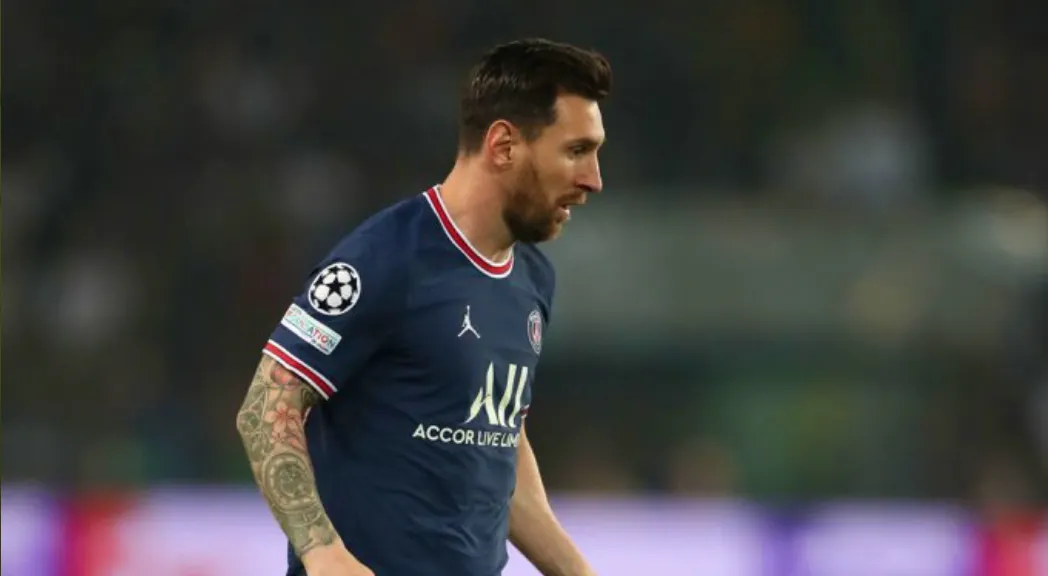 Leo Messi celebra el primer gol amb el PSG