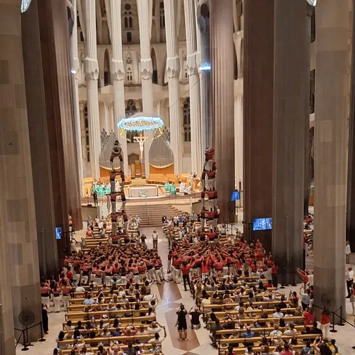 Programa especial dels Xiquets de Valls a la Sagrada Família