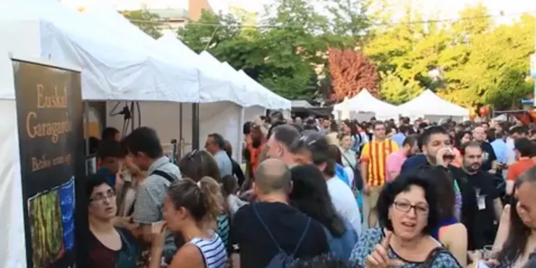La segona edició de la Fira de la cervesa torna a ser tot un èxit