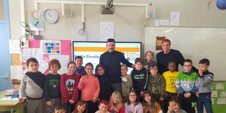 Els alumnes de tercer curs de l'Escola Montpalau aprenen a ser periodistes