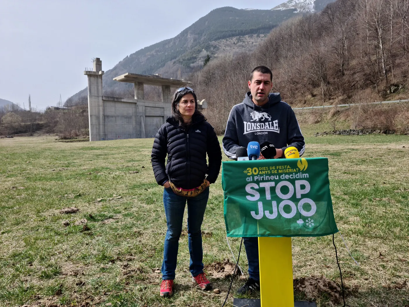 La pre-candidatura dels Jocs Olímpics d'Hivern es torna a encallar