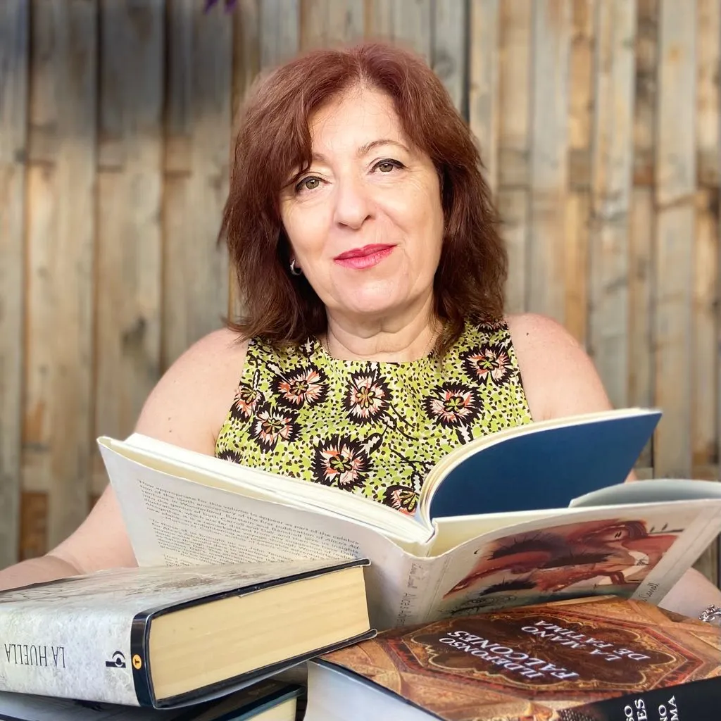 El Recomana'm un llibre et presenta 'El ministerio de la verdad' del periodista Carlos Augusto Casas