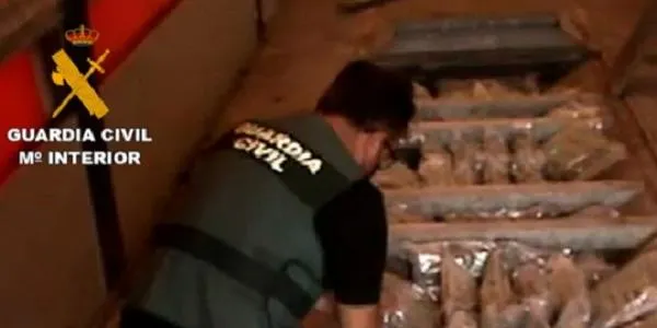 Una operació antidroga al centre històric de Valls se salda amb dos germans detinguts