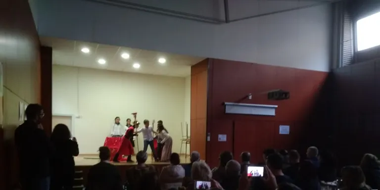 L'Escola Macià-Companys celebra una castanyada amb missatge