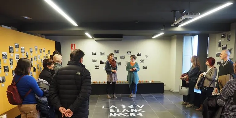 Sandra Giró guanya el concurs de l'exposició 'La Seu en blanc i negre'