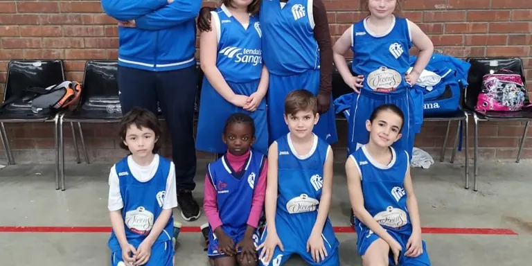Derrota d'un pre-mini femení del BAC que va lluitar fins al final