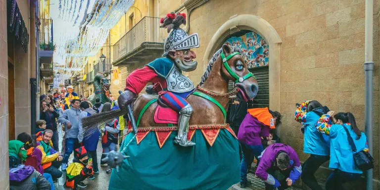 Els actes previs del Carnaval arrenquen amb força premiant les persones que fan possible la festa