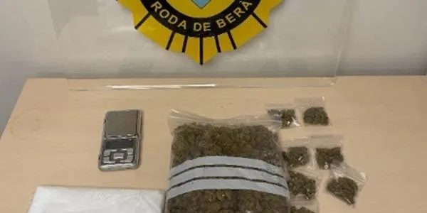 Detinguda una dona de Roda de Berà per tenir cocaïna i marihuana en uns trasters