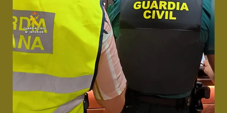 La Guàrdia Civil posa 26 denúncies en inspeccions a botigues de productes amb CBD a Tarragona