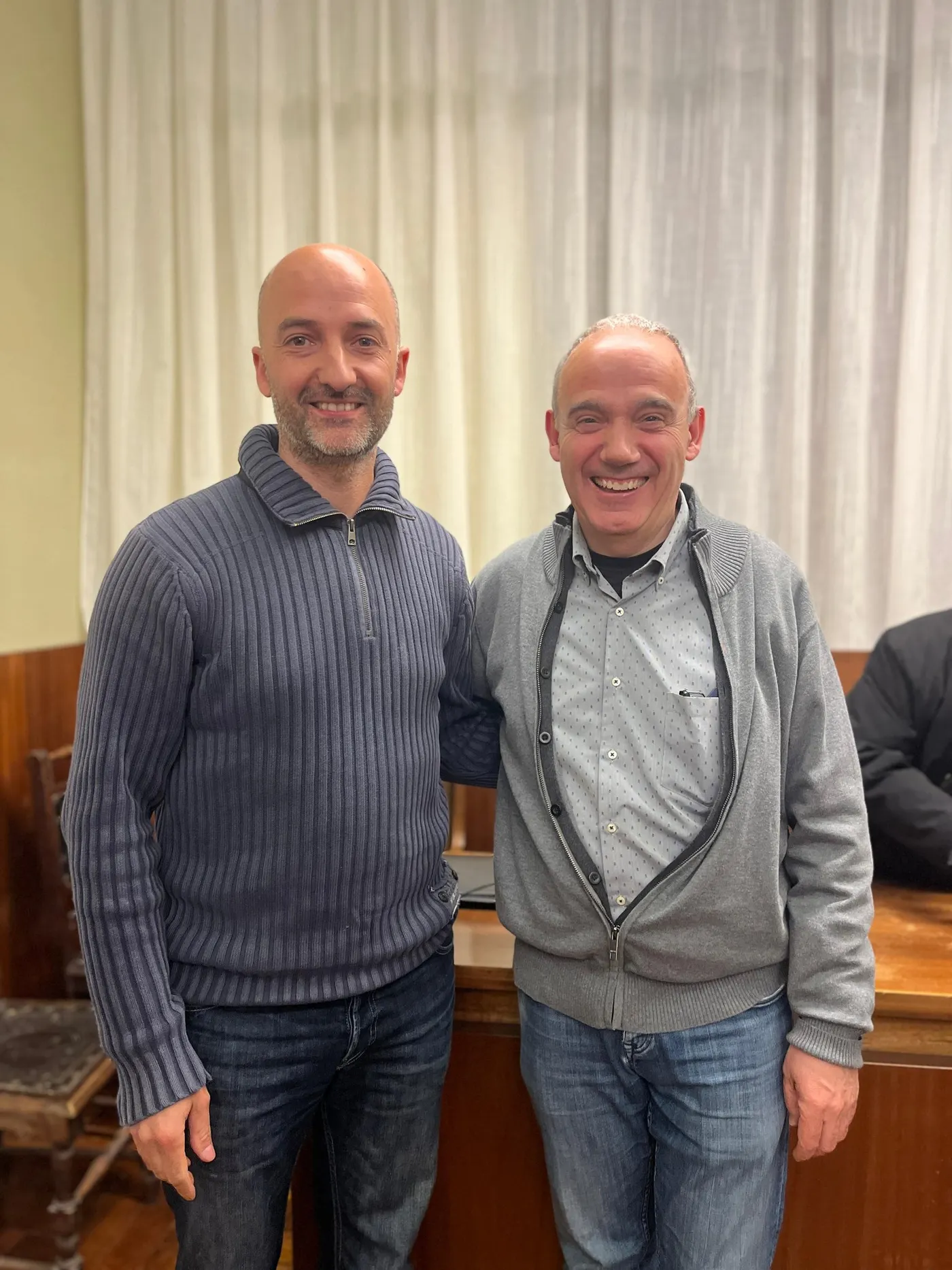 Relleu al capdavant d'un dels estaments de la Vint-i-Quatrena