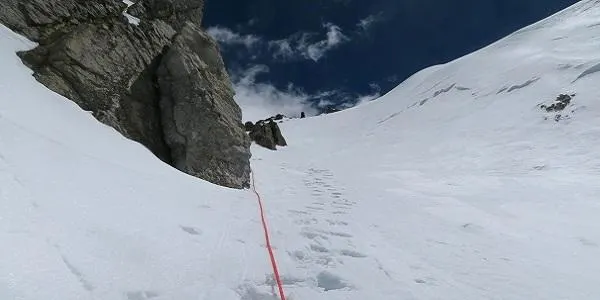 Nou intent de l’alpinista Òscar Cadiach al Broad Peak