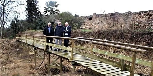 El Consell Comarcal i l’Ajuntament del Catllar instal·len dues passeres sobre el riu Gaià