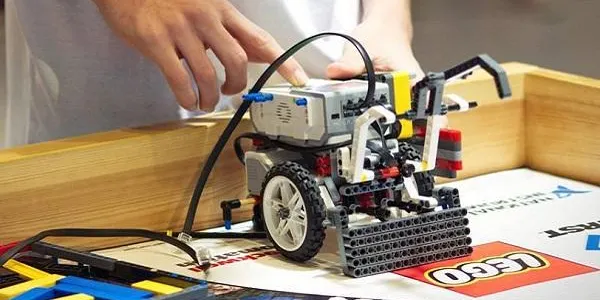 Altafulla acull aquest dissabte la quarta edició del concurs de robòtica Micro-First Lego League