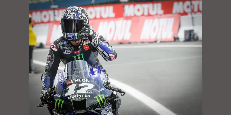 Yamaha segueix castigant Viñales i tampoc sortirà a Silvestone