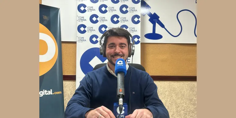 Carlos Corrales en COPE Utrera 98.1FM