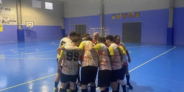 La Pobla de Montornès perd davant l’Huracans Sub20 ‘B’ i es queda sense opcions de jugar la promoció (4-3)