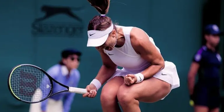 Paula Badosa i Sara Sorribes guanyen i fan un pas més a Wimbledon