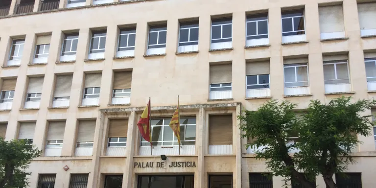 La Fiscalia demana 15 anys de presó per a un home que va disparar un altre a un bar de Vilafortuny