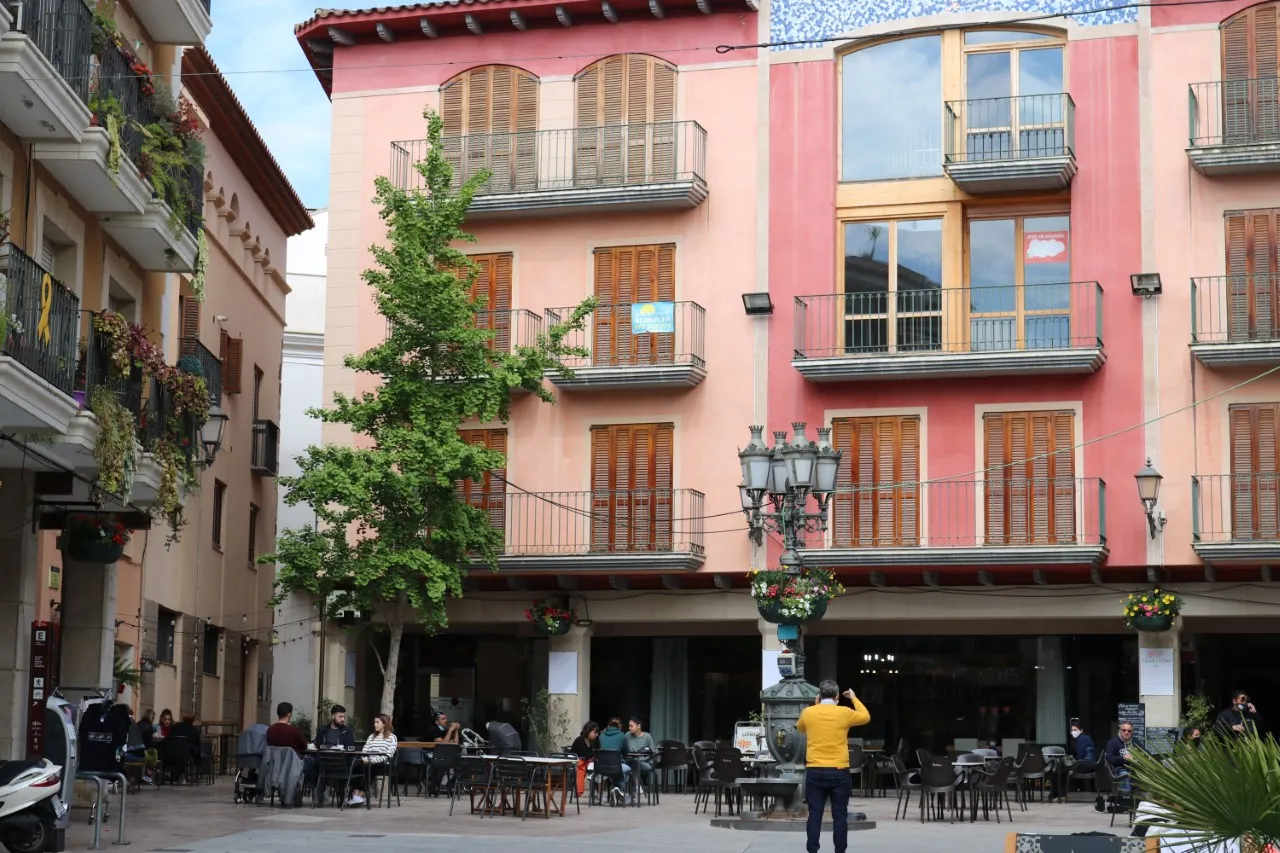 L’Ajuntament de Cambrils aprova un protocol post-Covid per l’ocupació de la via pública  